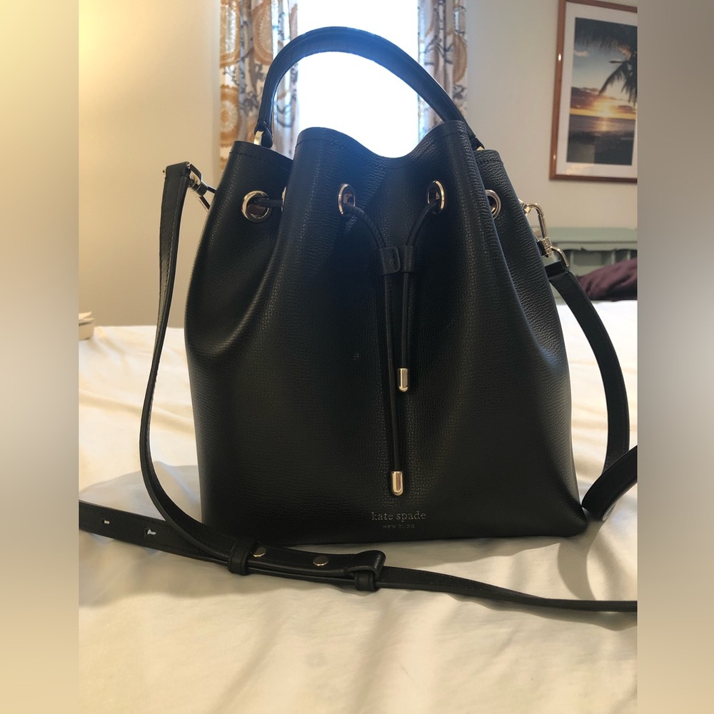 Kate Spade Vivian Bucket Bag
